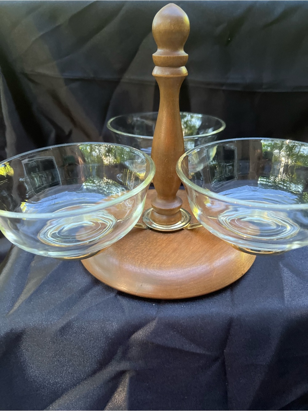 3-Bowl Server with Clear Glass Dishes - Brown Woodcrest by Styson made in Japan